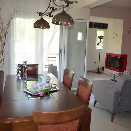 Holiday Lefkas Moonlight Luxury Appartments Nikiana Eksteriør billede
