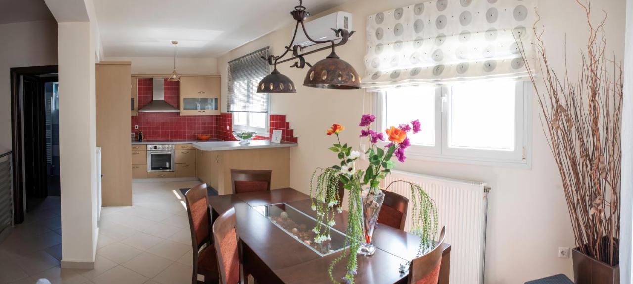 Holiday Lefkas Moonlight Luxury Appartments Nikiana Eksteriør billede