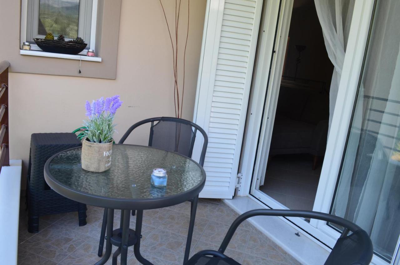 Holiday Lefkas Moonlight Luxury Appartments Nikiana Eksteriør billede